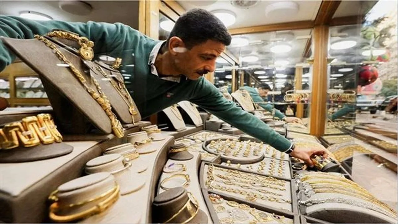 300 جنيه زيادة.. قفزة جديدة في أسعار الذهب داخل الأسواق المصرية اليوم